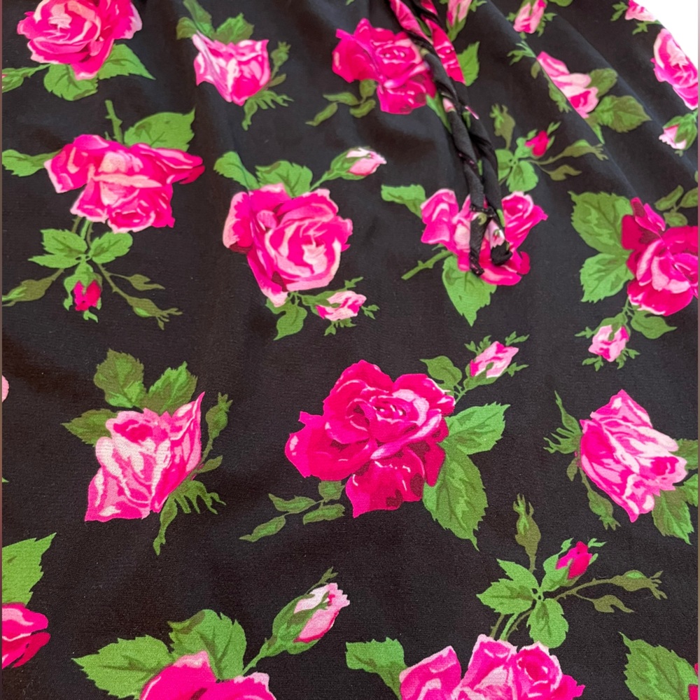 Smart & Sexy Sleepwear Vintage 90s Whimsygoth Romantic Rose Ruffle Slip Dress - Picture 2 of 8